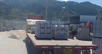 驻马店 芝麻白仿形路沿石，直形路沿石