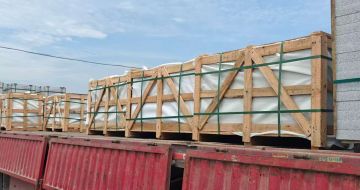 驻马店 芝麻白花岗岩地铺石出口专车-泰国游