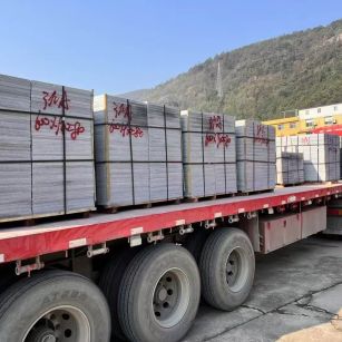 驻马店 芝麻灰地铺石出货日常