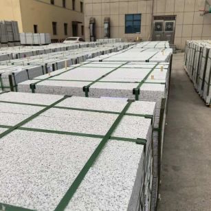 驻马店 白麻花岗岩5.0公分荔枝面地铺石