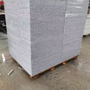 驻马店 芝麻白火烧面1.8厚300*600地铺石，尺寸标准，厚薄均匀