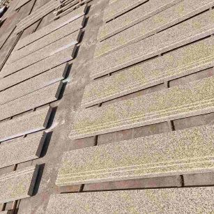 驻马店 黄金麻花岗岩光面楼梯踏步