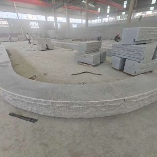 驻马店 芝麻白异形坐凳，自然面光面弧形加工