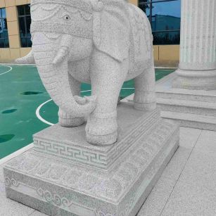 驻马店 白麻花岗岩动物异形石雕-大象
