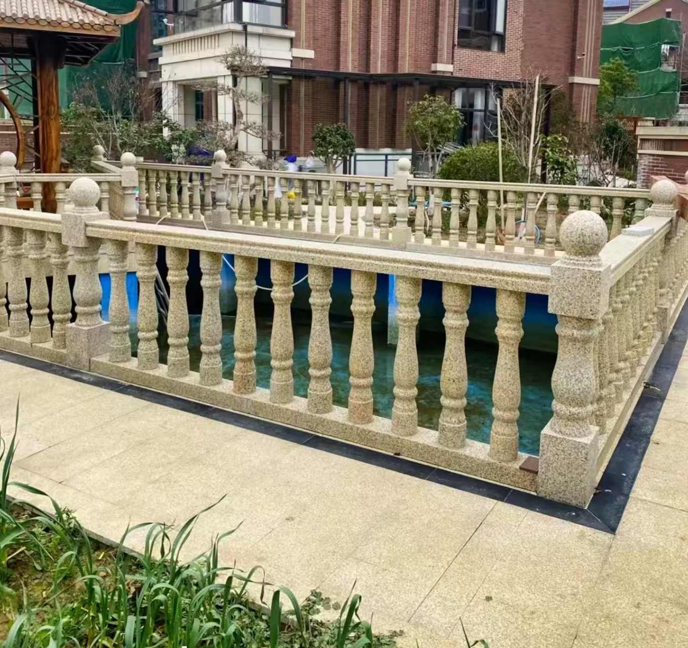 驻马店黄金麻花岗岩石材栏杆，扶手，将军柱，花瓶柱