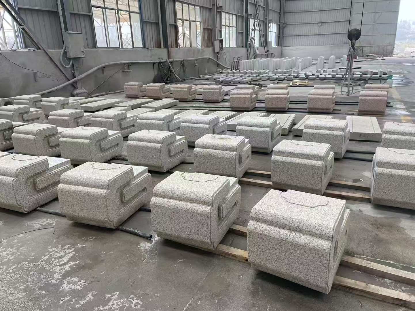 驻马店 白麻花岗岩异形加工-石凳，坐凳