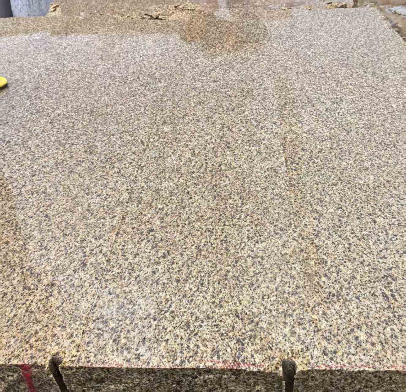 驻马店 黄金麻花岗岩石材方料