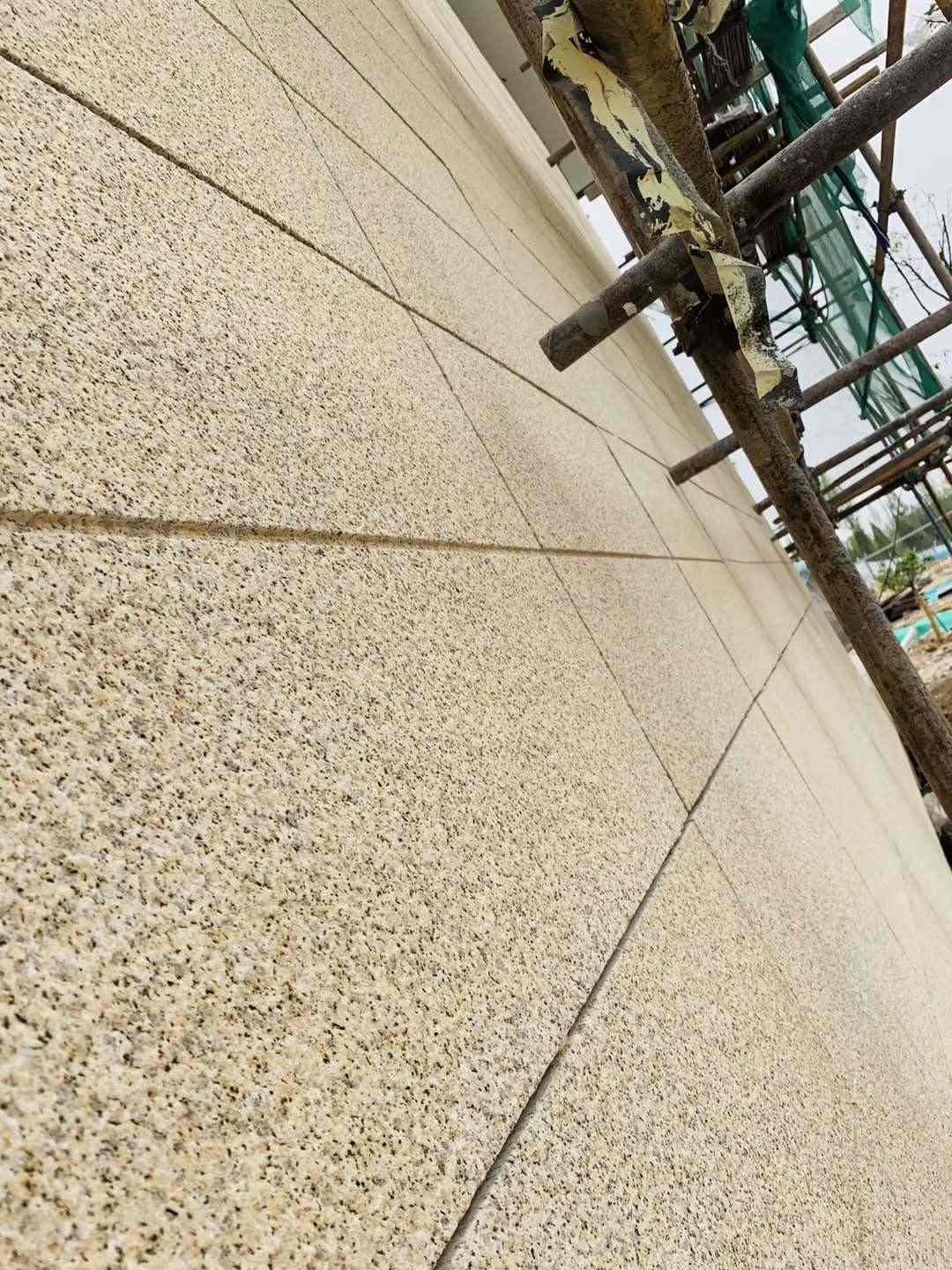 驻马店 黄金麻花岗岩荔枝面外墙干挂石材效果示例