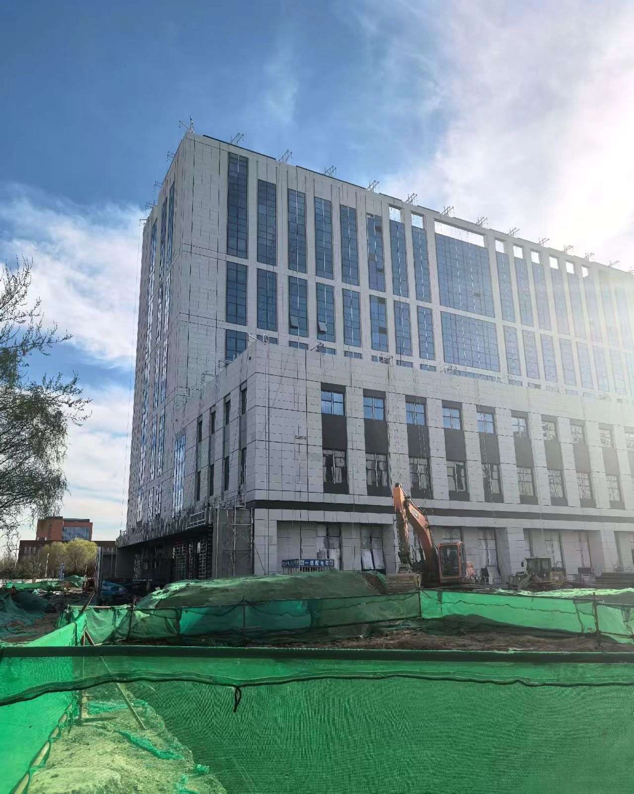 驻马店 白麻花岗岩石材外墙干挂