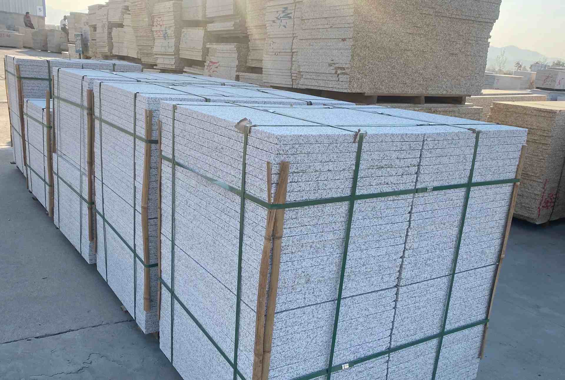 驻马店 白麻花岗岩荔枝面地铺石