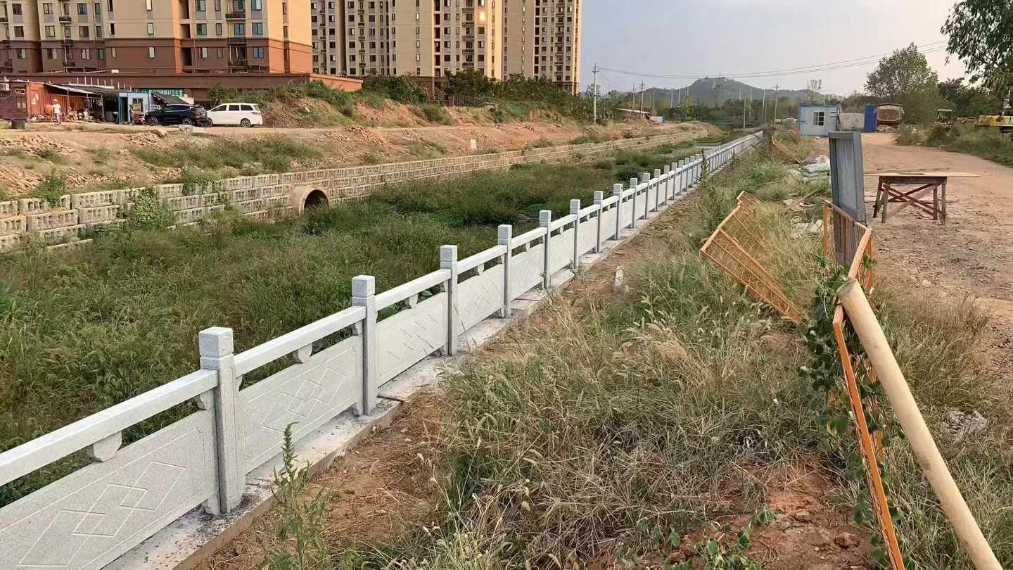 驻马店 白麻河道栏杆效果展示图