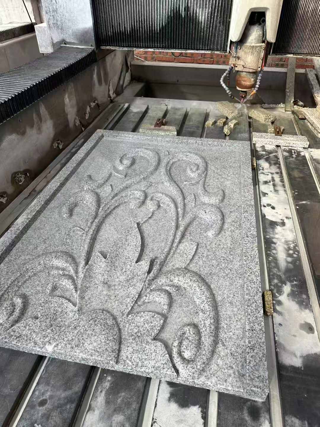 驻马店 白麻别墅干挂雕花板