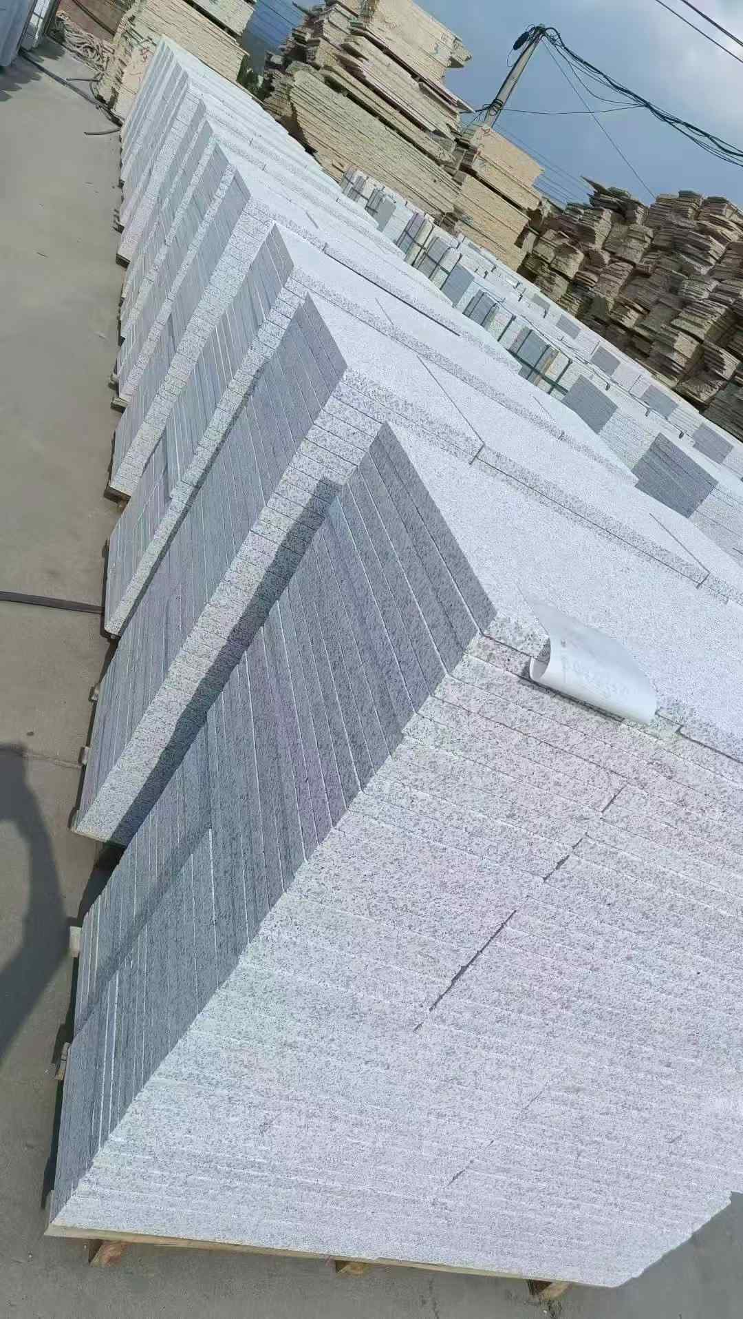 驻马店 白麻荔枝面花岗岩地铺石